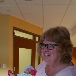 Meet your Posher, Robin